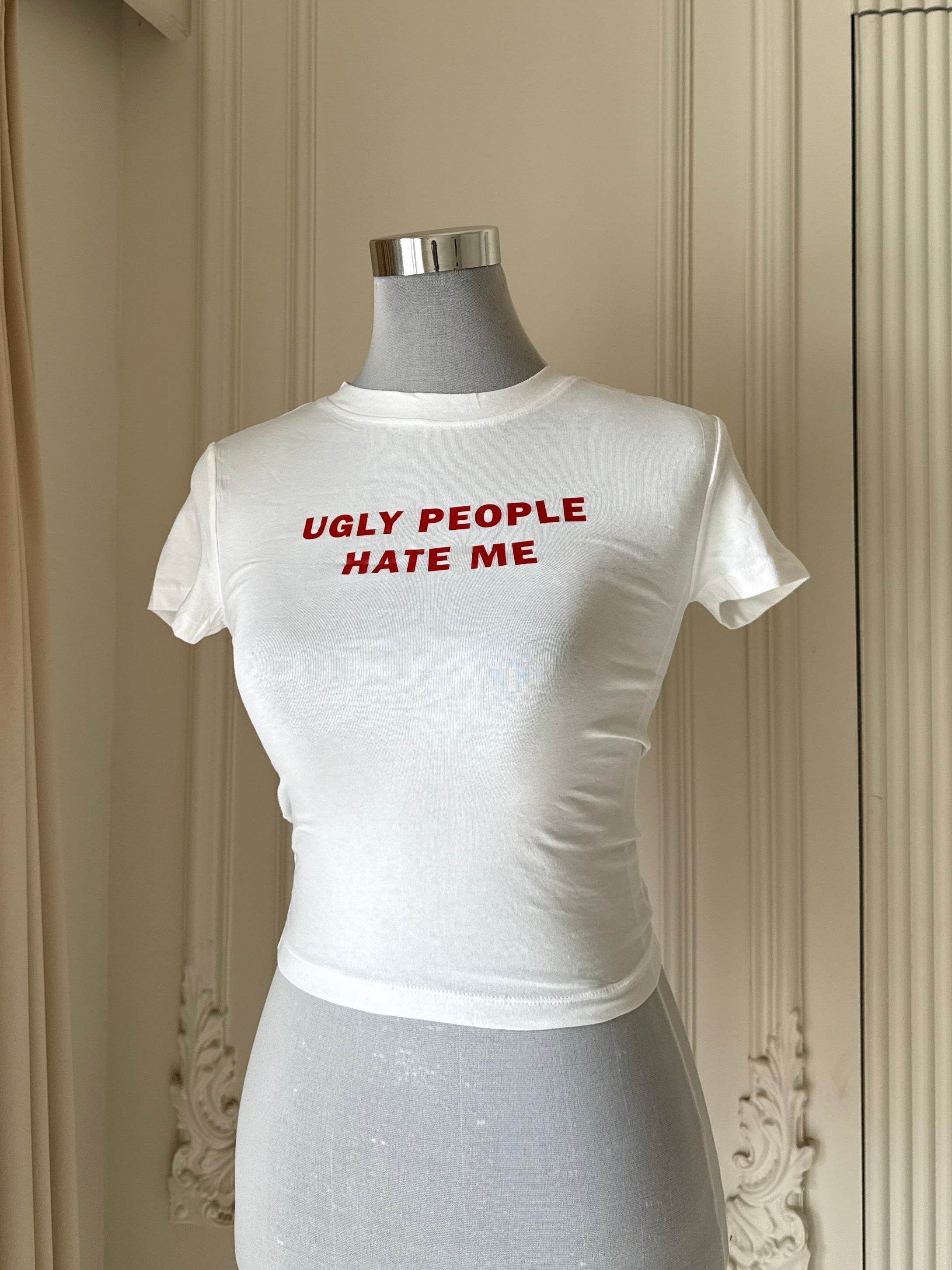 WHITE TEE ✰