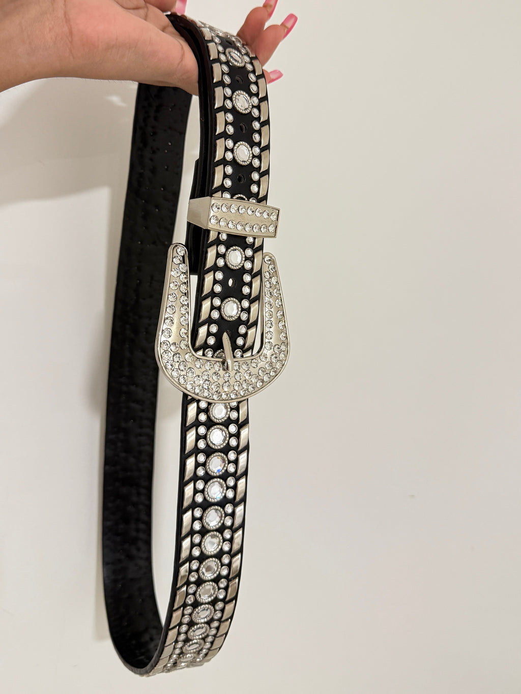 black rhinestone belt ⋆⭒˚.⋆