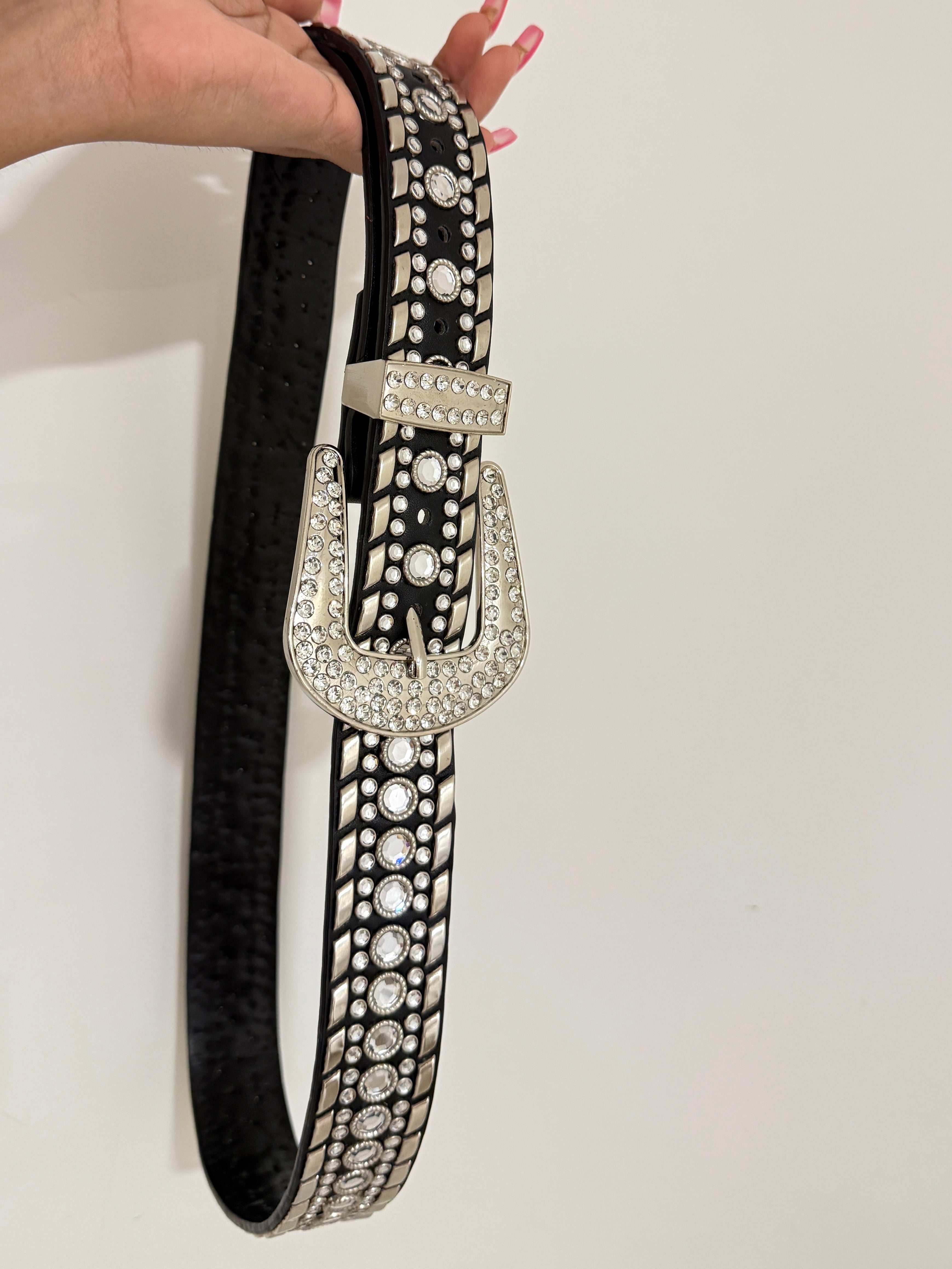 black rhinestone belt ⋆⭒˚.⋆