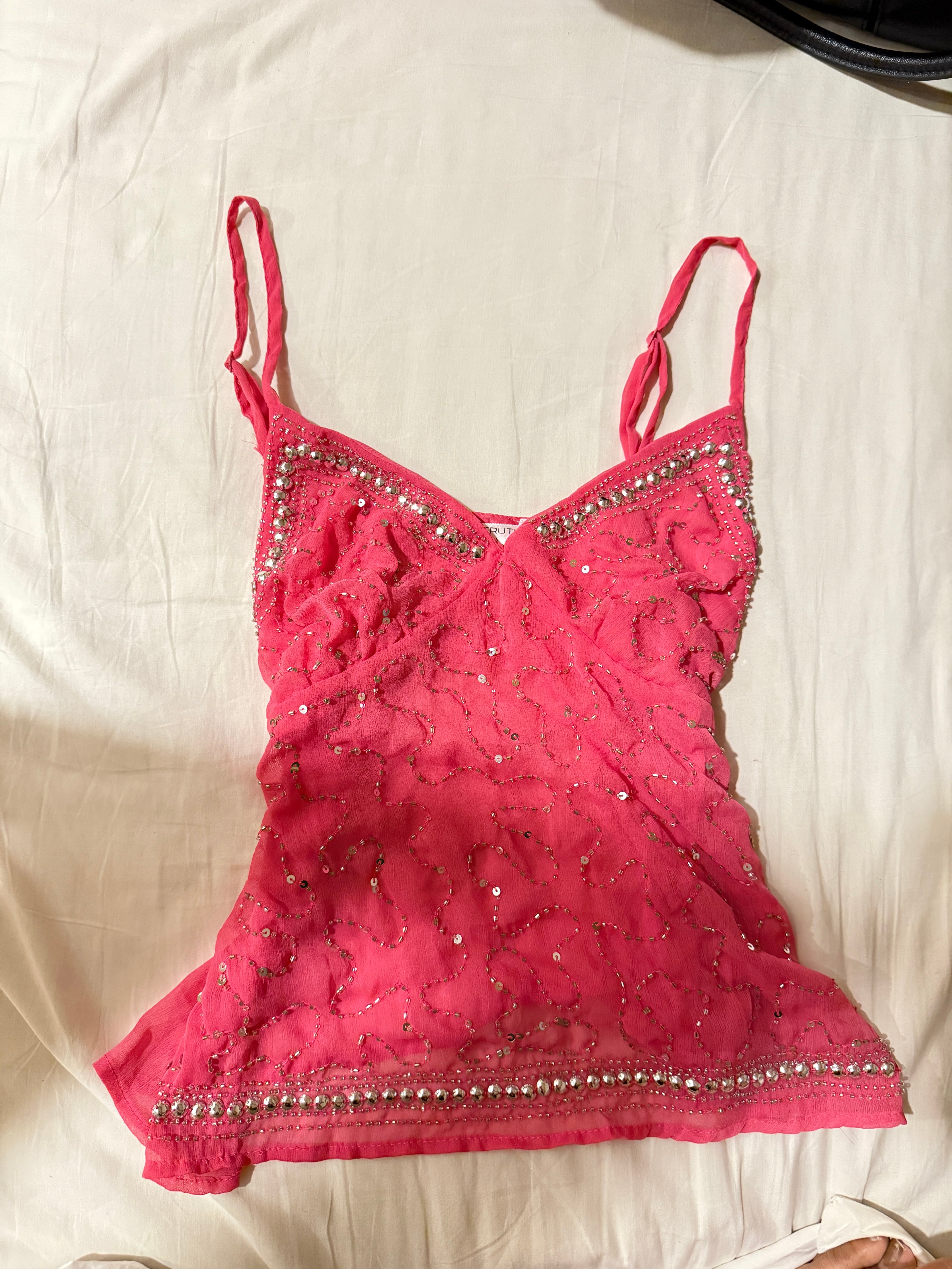 beaded top 𐙚⋆.˚