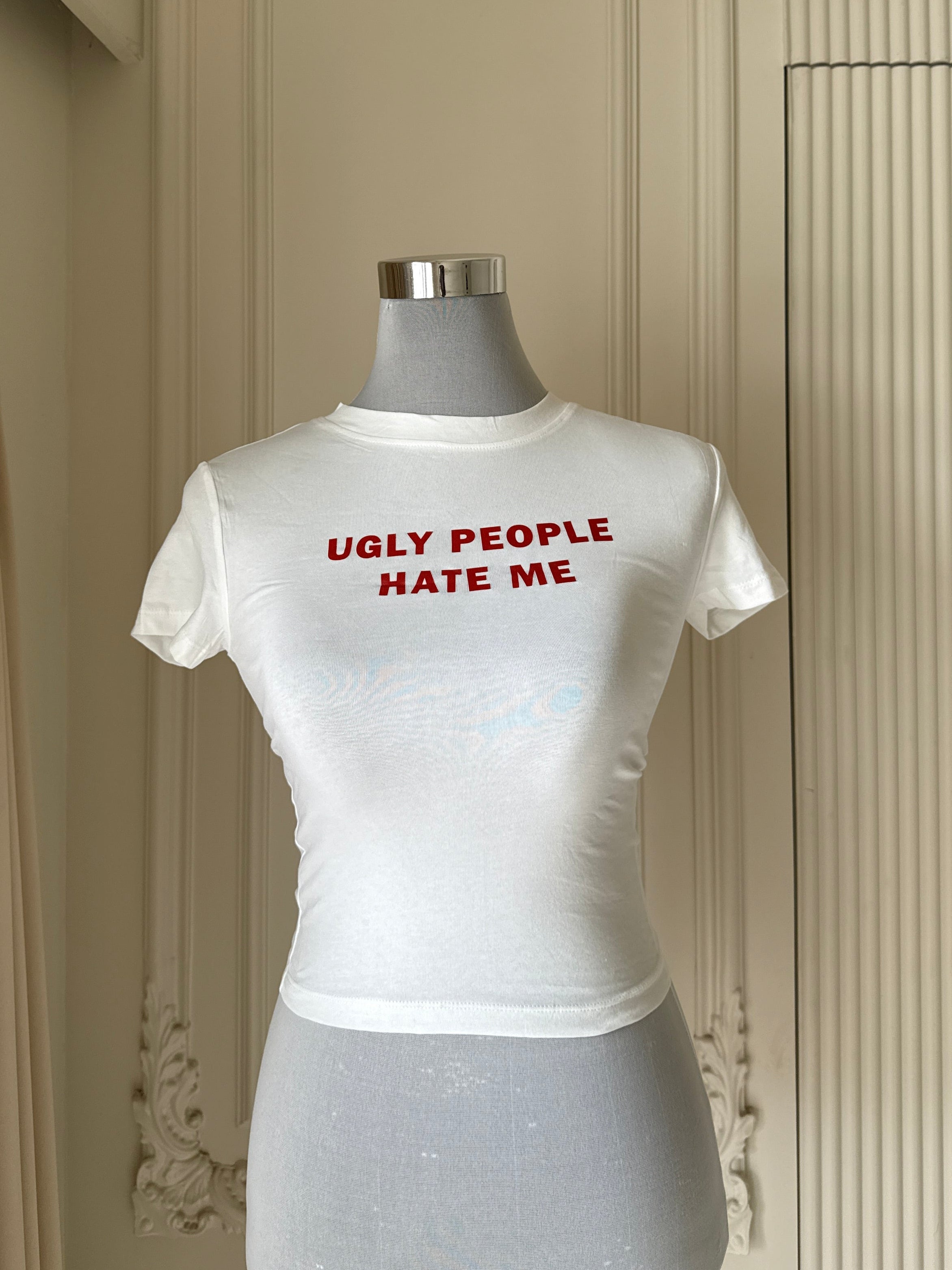 WHITE TEE ✰