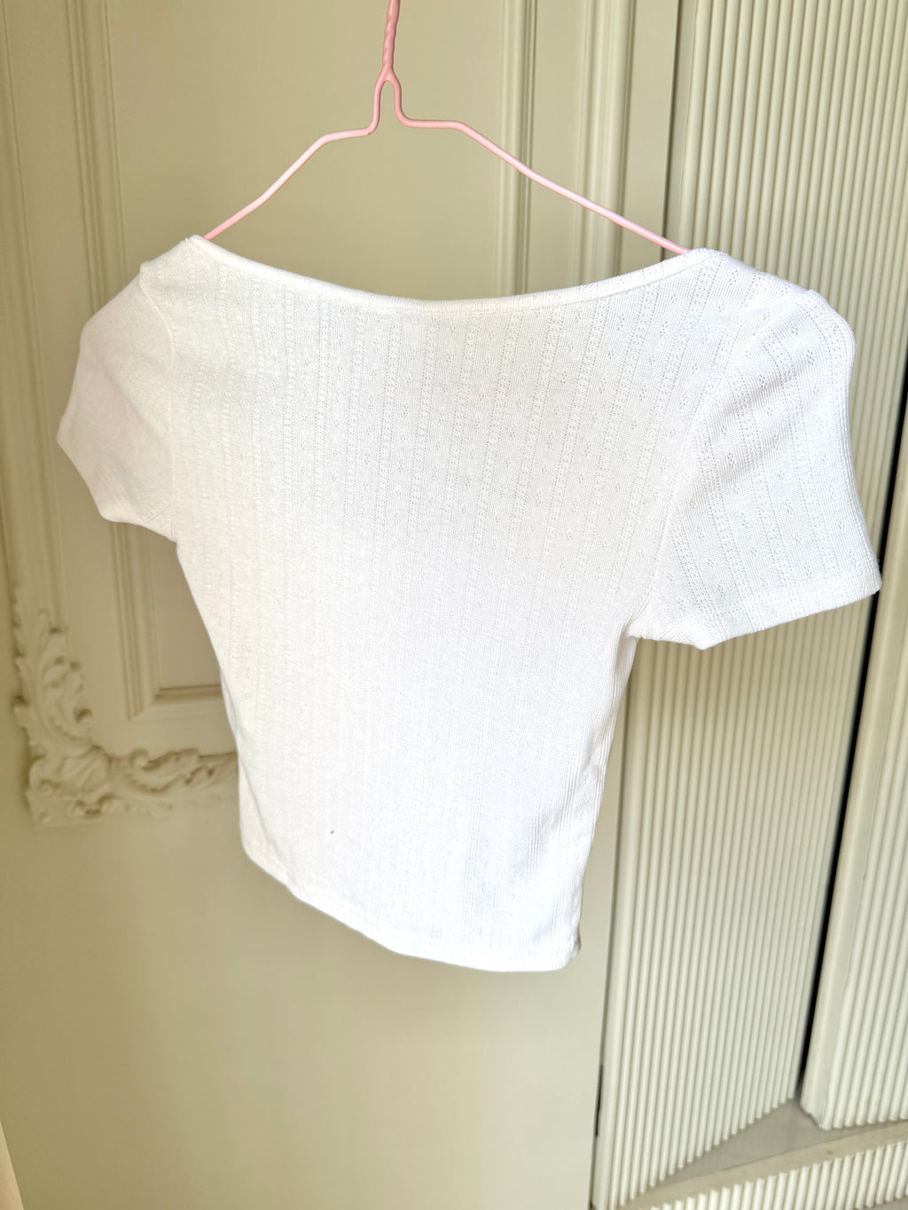 white tee ☆